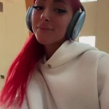 Nalafitness Flashing Her Boobs In The Gym